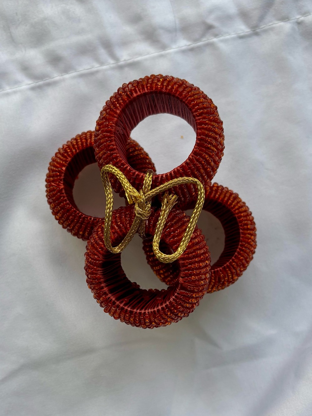 4 Hand Beaded Glass Seed Napkin Rings Red Orange NWOT - Picture 4 of 6